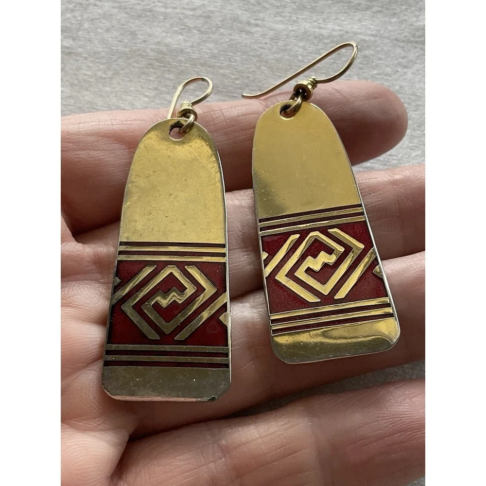 Signed Laurel Burch Red And Gold Tone Dangle Earrings Vintage Estate Jewelry - Picture 2 of 4
